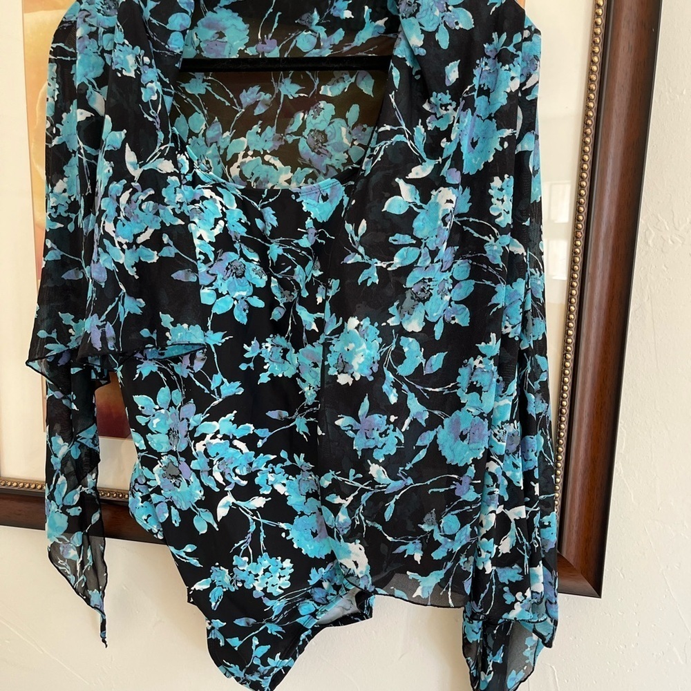 Swimsuits For All Black and Blue Floral One Piece and Sarong - Picture 5 of 10